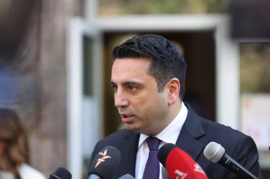 Սամվել Շահրամանյանը թող պատմի, թե ոնց է կարողացել «ախրանիկներով» դուրս գալ. մենք չենք ուզել, որ «Ղարաբաղը» դատարկվի. Ալեն Սիմոնյան
